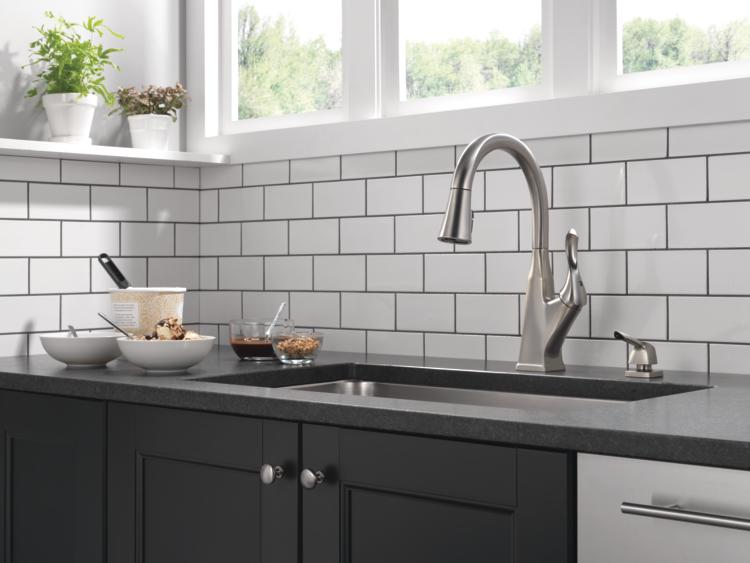 everly-kitchen-19741Z-SPSD-DST_0