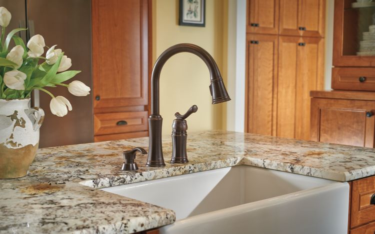 lakeview-kitchen-59963-RBSD-DST-MID-ROOM