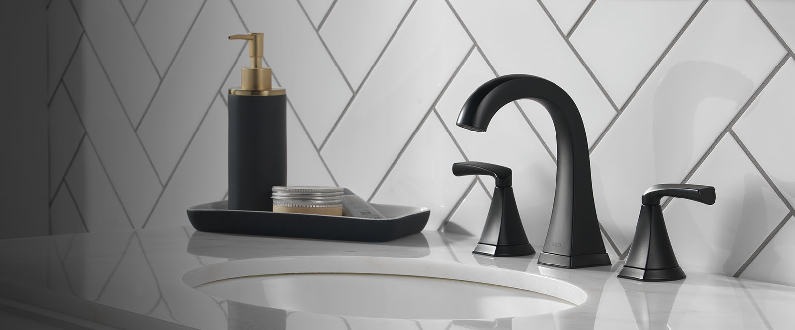 Pierce™ Bathroom Collection Delta Faucet