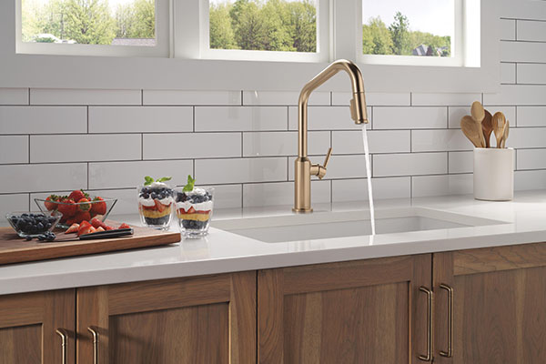Delta® Cordova™ Kitchen Collection brings a minimalist, contemporary look to the kitchen.